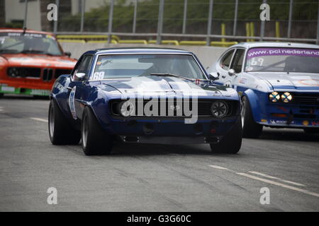 Un selvaggio 1973 Chevrolet Corvette Z11 in corso a 2016 Aarhus Classic Car Race Foto Stock