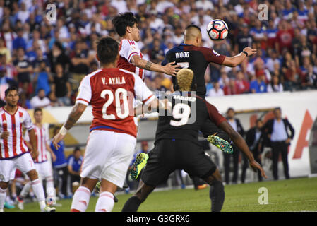 Philadelphia, Pennsylvania, USA. 11 Giugno, 2016. Stati Uniti d'America in azione contro il Paraguay durante la Copa America match giocato al Lincoln Financial Field di Philadelphia PA © Ricky Fitchett/ZUMA filo/Alamy Live News Foto Stock