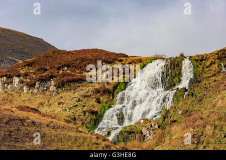 Brides velo cascate all isola di Skye Foto Stock