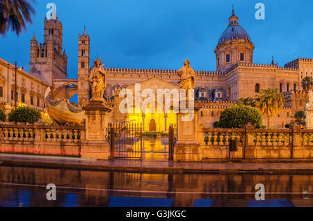 Palermo, Sicilia, Italia: la cattedrale Foto Stock