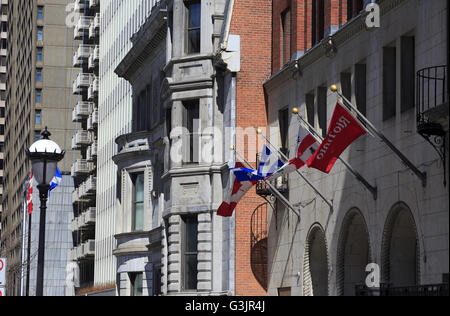 Storico e architetture moderne nel centro di Montreal.Quebec, Canada Foto Stock