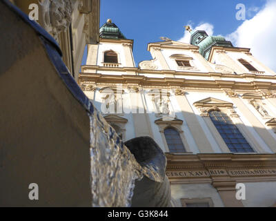 Chiesa Jesuitenkirche, fontana, Austria, Wien, 01., Wien, Vienna Foto Stock