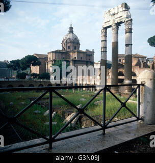 Das Forum Romanum in Rom, Italien 1980er Jahre. Il Foro Romano in Italia a Roma degli anni ottanta. Foto Stock