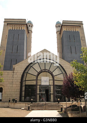 Centre Thermal des cupole. La Vichy. Francia Foto Stock