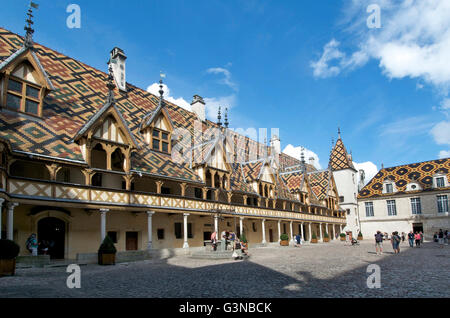 Hospice de Beaune, Hotel Dieu, Beaune, Borgogna, Cote d'Or, Francia, Europa Foto Stock