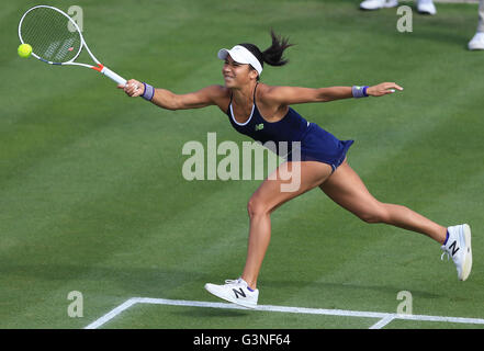 Gran Bretagna Heather Watson durante il giorno uno del 2016 AEGON Classic presso il priorato di Edgbaston, Birmingham. Stampa foto di associazione. Picture Data: lunedì 13 giugno, 2016. Vedere PA storia TENNIS Birmingham. Foto di credito dovrebbe leggere: Nigel francese/filo PA. Restrizioni: solo uso editoriale, nessun uso commerciale senza la preventiva autorizzazione, si prega di contattare PA immagini per ulteriori informazioni: Tel: +44 (0) 115 8447447. Foto Stock