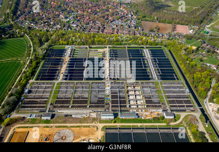 Vista aerea, impianto di depurazione Emschermündung, KLEM, città confine tra Dinslaken, Oberhausen Duisburg e. Emschergenossenschaft, liquame Foto Stock