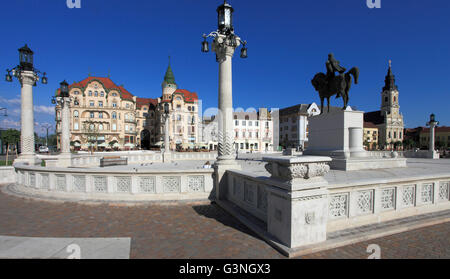 La Romania, Crisana, Oradea, Piata Unirii, la piazza principale, Foto Stock