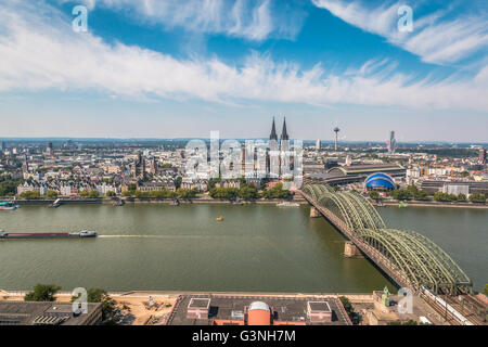 Vista panoramica di Colonia in Germania Foto Stock