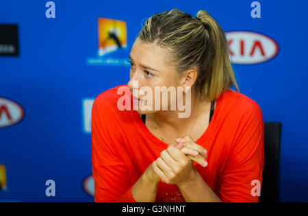 Maria Sharapova colloqui alla media al 2016 Australian Open Foto Stock