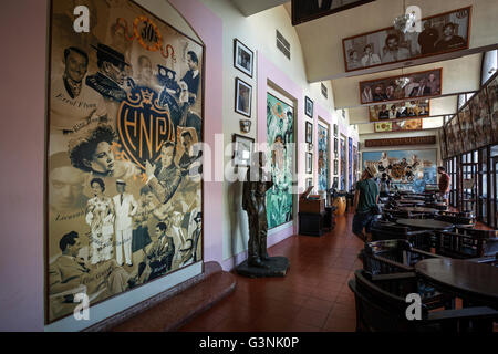 Murales in un bar, l'Hotel Nacional de Cuba, storico hotel di lusso, Havana, Cuba Foto Stock