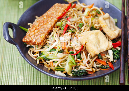 Mi goreng, mee goreng cucina indonesiana Foto Stock