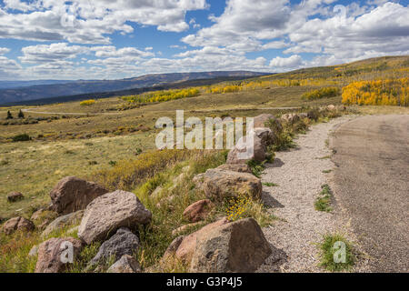 Vista dalla cima della montagna di Boulder in Utah, America Foto Stock