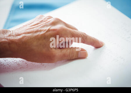 Close-up di due mani di puntamento Foto Stock