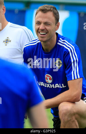 In Irlanda del Nord la Jonny Evans durante una sessione di formazione di Saint-George-de-Reneins. Foto Stock