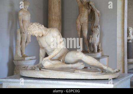 Galata morente scultura, Palazzo Nuovo, Museo Capitolino, Roma, Italia Foto Stock