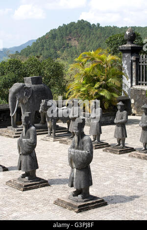 Tomba di Imperatore Khai Dinh, tonalità, Vietnam, Asia sud-orientale, Asia Foto Stock