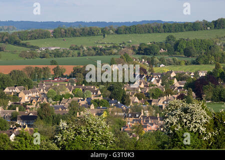 Vista sulla città di Cotswold e paesaggio, Chipping Campden, Cotswolds, Gloucestershire, England, Regno Unito, Europa Foto Stock
