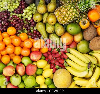 Assortimento di frutta e verdura mangiare sano Foto Stock