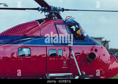 Immagine di archivio di Westland Wessex elicottero XV733 della regina del volo facendo un approccio di atterraggio, circa 1990, aeromobili in pensione nel 1995 ora presso il Museo di elicottero, Weston-Super-Mare, Inghilterra Foto Stock