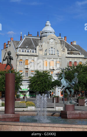 Ungheria Szombathely Fő tér principale piazza fontana Foto Stock