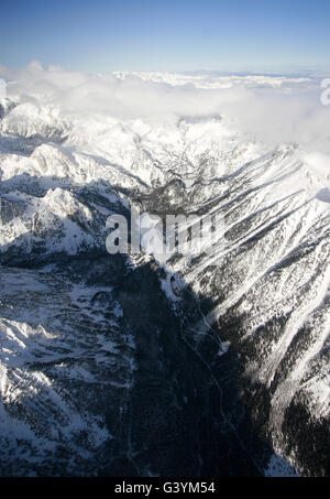 Estany de San Maurici, aerial view. Aiguestortes National Park. Pyrenees. Lerida province. Spain Foto Stock