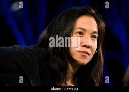 Angela Duckworth: Psicologo americano. Vincitore 2013 MacArthur Fellowship. Autore del libro "Grit: la potenza della passione e perseveranza' all'Hay Festival della letteratura e delle arti, Wales UK Maggio 2016 Foto Stock