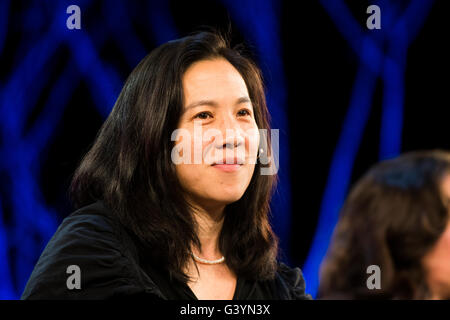 Angela Duckworth: Psicologo americano. Vincitore 2013 MacArthur Fellowship. Autore del libro "Grit: la potenza della passione e perseveranza' all'Hay Festival della letteratura e delle arti, Wales UK Maggio 2016 Foto Stock