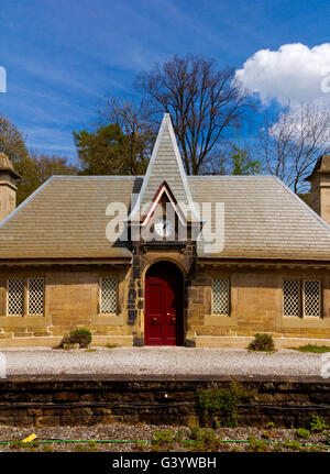 Cromford Stazione Ferroviaria sulla Matlock per linea Derby Derbyshire England Regno Unito costruito 1849 e ora una grade 2 listed building Foto Stock