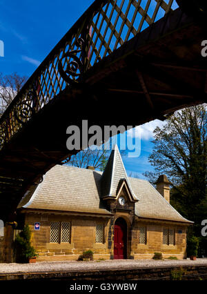 Cromford Stazione Ferroviaria sulla Matlock per linea Derby Derbyshire England Regno Unito costruito 1849 e ora una grade 2 listed building Foto Stock