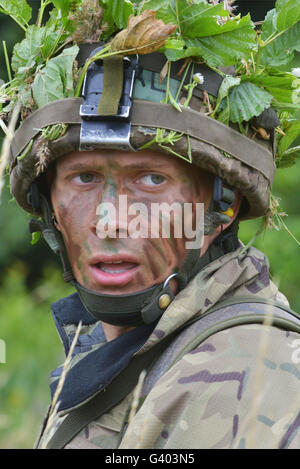 Un esercito britannico Royal Military Academy Sandhurst Cadet. Foto Stock