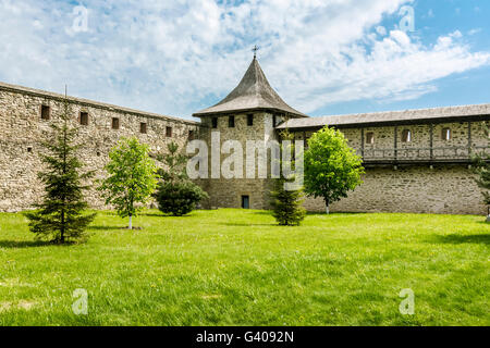 Monastero di Probota,dedicata a San Nicola è una chiesa ortodossa nel villaggio di Probota, Dolhasca town, Suceava, Romania. È stato Foto Stock