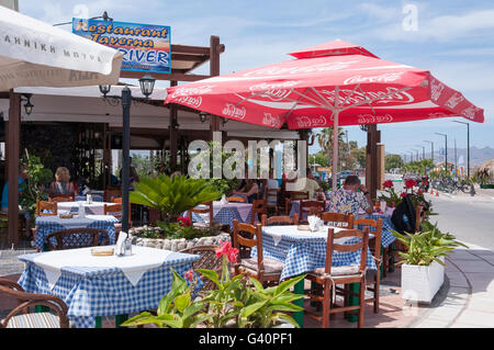 Fiume vecchio taverna, la città di Kos, Kos (Cos), del Dodecaneso, Egeo Meridionale Regione, Grecia Foto Stock