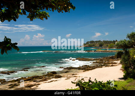 Sri Lanka, Hambantota, Tangalle, vuoto tropical south coast beach Foto Stock