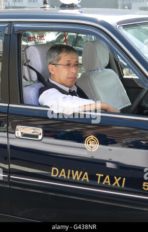 I Taxi driver, Tokyo, Japan Credit © Fabio Mazzarella/Sintesi/Alamy Stock Photo Foto Stock