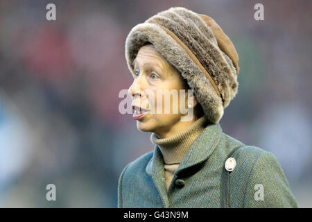 Rugby Union - RBS 6 Nations Championship 2011 - Scozia / Galles - Murrayfield. S.A.R. la Principessa Anne, patrona dell'Unione Scozzese del Rugby Foto Stock
