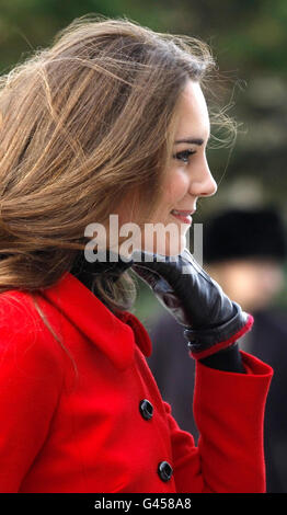 Kate Middleton arriva a St Andrews, Scozia, prima di una visita all'Università di St Andrews, dove lei e il principe William si incontrarono per la prima volta. Foto Stock