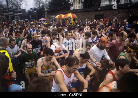 Atletica - Il 1981 Gillette maratona di Londra - Greenwich Park Foto Stock