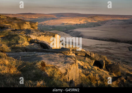 Marsden Moor e Pule Hill, Lancashire confine dello Yorkshire, Regno Unito Foto Stock