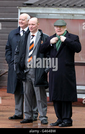 (L-R) Dundee United associate Director e Company Secretary Spence Anderson, Dundee United Chairman Stephen Thompson e Celtic Chairman John Reid Foto Stock