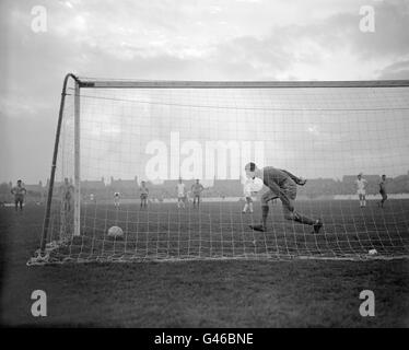 Calcio - FA Cup - Secondo round - Romford v Watford - Brooklands Road Foto Stock