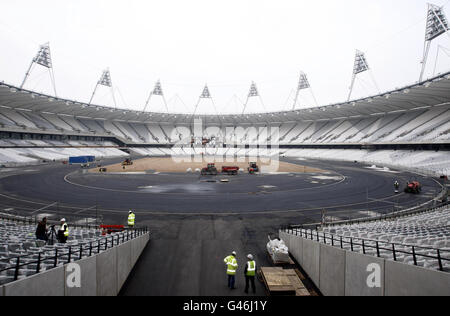 Vista generale dello stadio olimpico di East London, in vendita i biglietti giornalieri per le Olimpiadi di Londra del 2012. Foto Stock