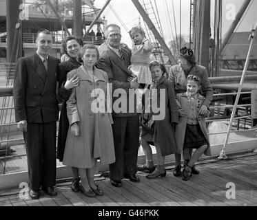 Cricket - Harold Larwood Migrazione a Australia - Tilbury Foto Stock