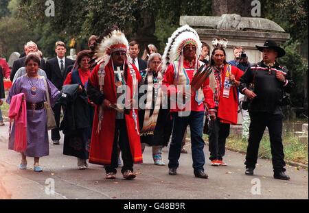 Sociale Capo Sioux Lone Wolf 3 Foto Stock