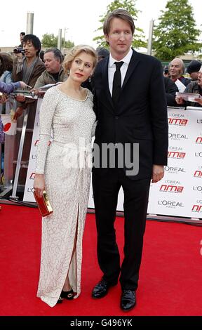 Tom Hooper e Tara Subkoff arrivano per i National Movie Awards 2011 alla Wembley Arena, Londra Foto Stock