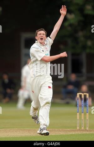 Cricket - Università di MCC Match - Giorno 1 - Cambridge MCCU v Surrey - Fenner il suolo Foto Stock