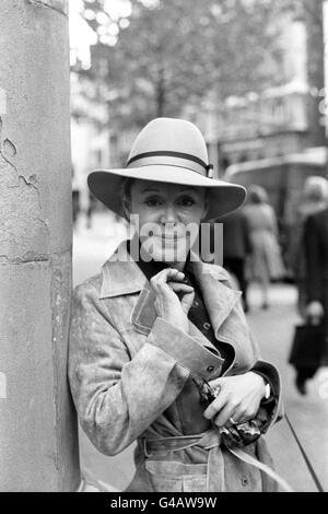 Intrattenimento - Musica - Kathy Kirby - Londra Foto Stock