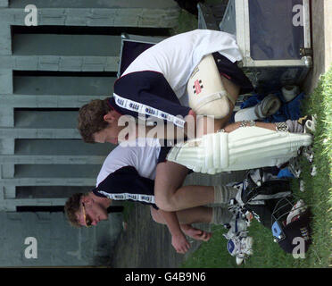 CRICKET/Fleming & Atherton Foto Stock