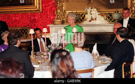 Queens/pre dinner speech Foto Stock