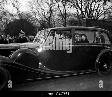 Royalty - Adesione della Regina Elisabetta II - Londra Foto Stock